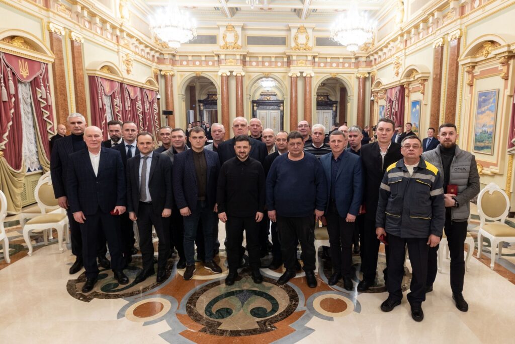 Президент відзначив працівника Рівненської АЕС державною нагородою