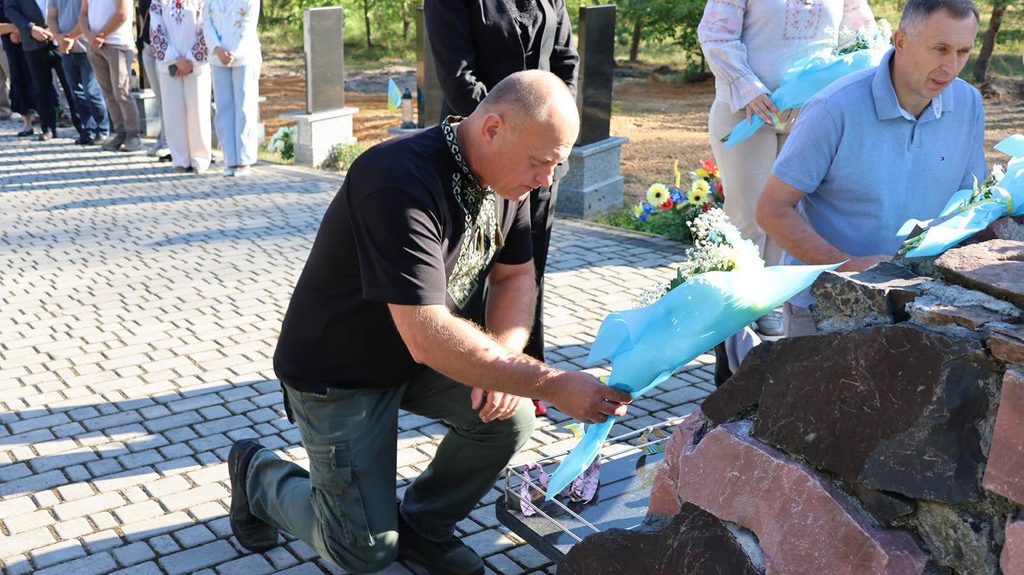 У День Незалежності України вшанували пам’ять полеглих Захисників